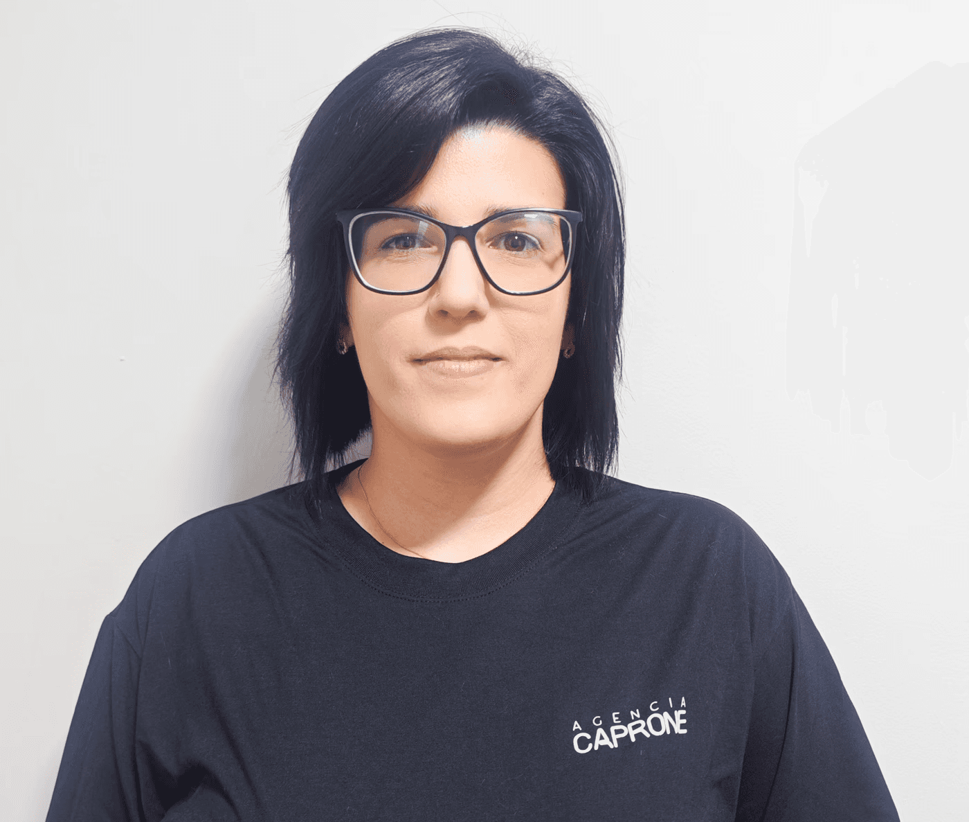 Laila, Redatora na Caprone